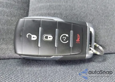 2022 Ram 1500 Big Horn 4X2 5'7 Box z USA, uszkodzony, nr VIN 1C6RREFT3NN337761